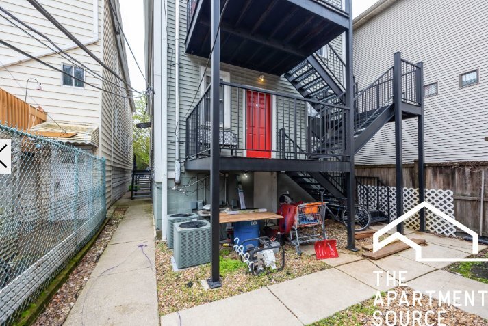 Building Photo - 1738 W Altgeld St