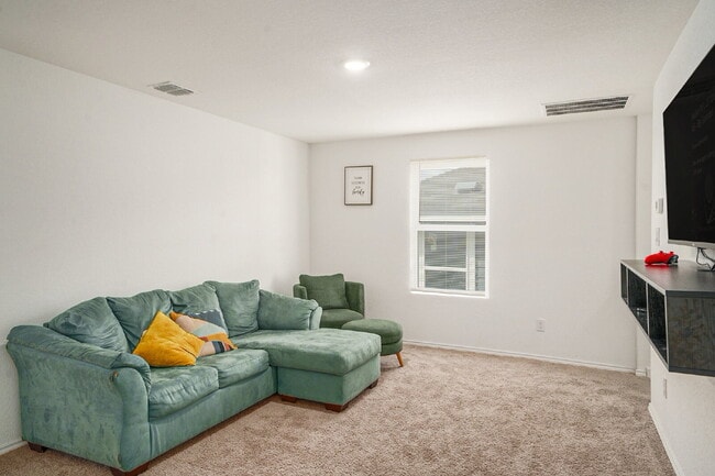 Building Photo - **First Month Rent Special**50% Off First Month Rent**Call Today! "Spacious 4-Bed, 3-Bath Gem in ...