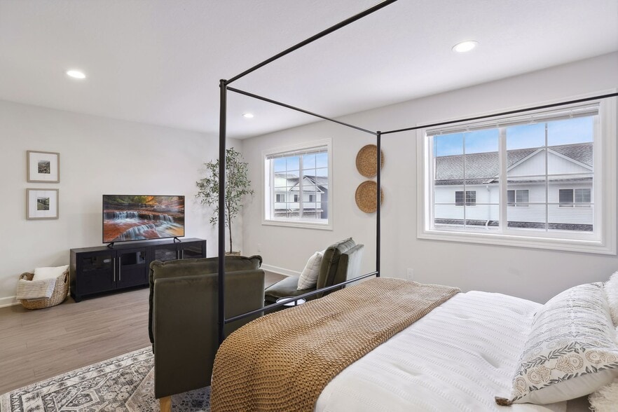 Building Photo - 600 Franklin St