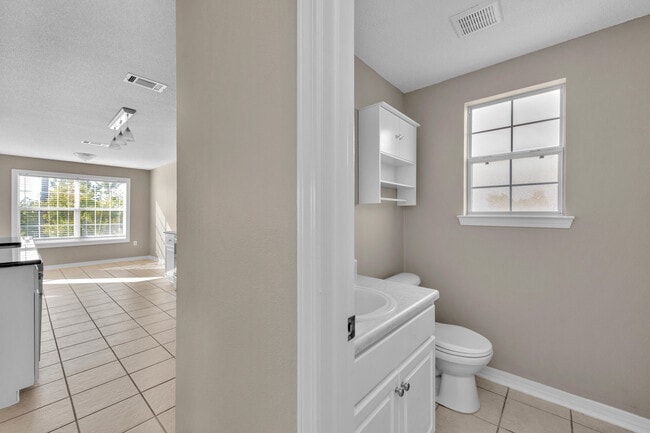 Building Photo - 722 Marsh Harbor Dr