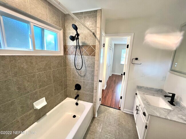 Building Photo - 2066 Utah Ave