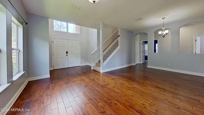 Building Photo - 14482 Falling Waters Dr