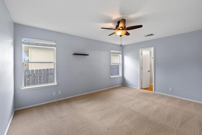 Building Photo - 6003 Wideleaf Dr