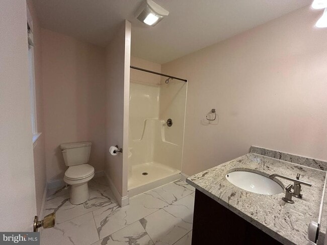 Building Photo - 136 Cedar Knoll Rd