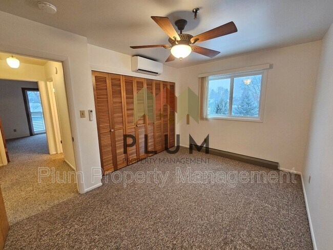 Building Photo - 1547 S Higgins Ave