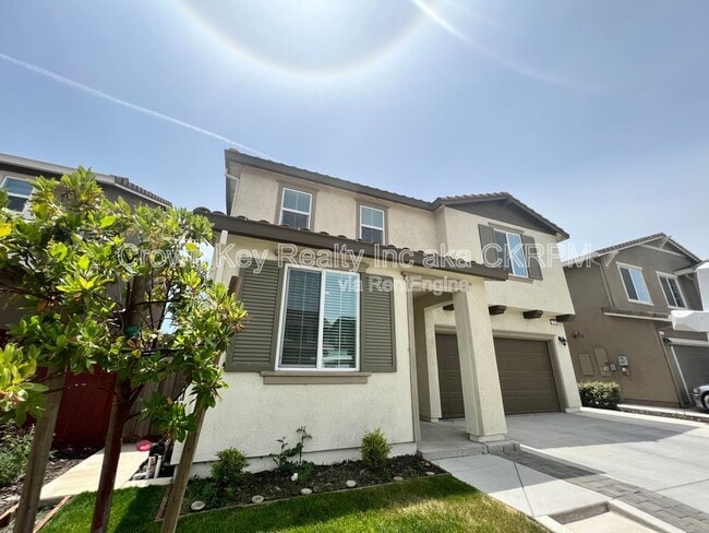Building Photo - 2254 Middlebury Dr