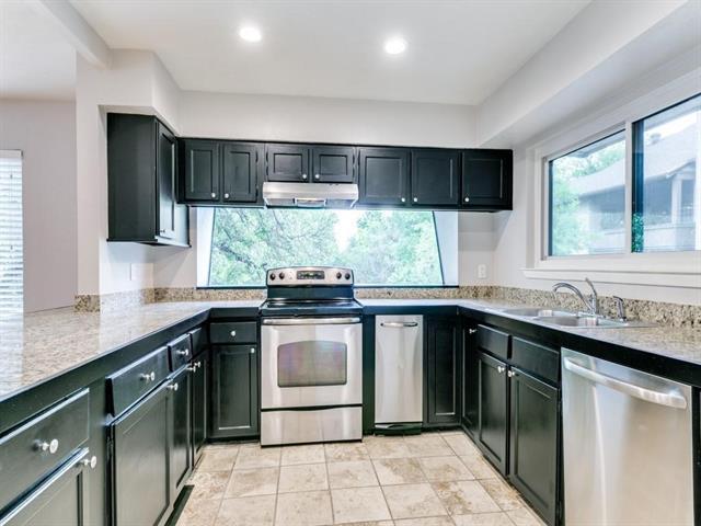 Building Photo - 6808 Eastridge Dr