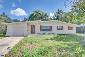 Building Photo - Centrally Located Pensacola 3BR/2BA Home Near Cordova Mall, Pensacola International Airport, Hosp...
