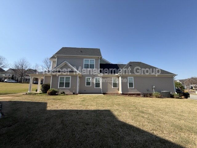 Building Photo - 11 Shadwell St