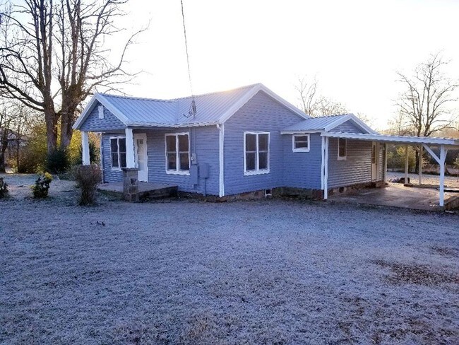 Primary Photo - 7489 US-64