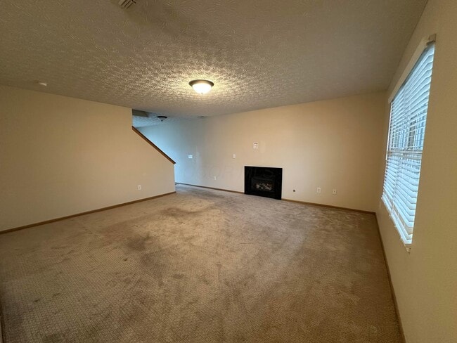 Building Photo - 135 Saratoga St