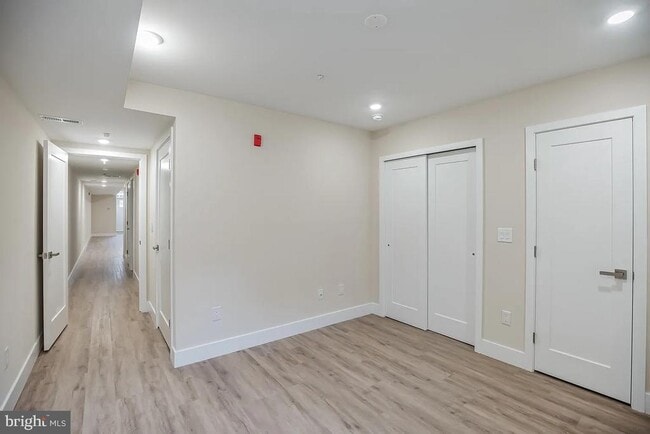 Building Photo - 3323 N 16th St