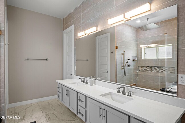 Building Photo - 745 Camino Norte Ct