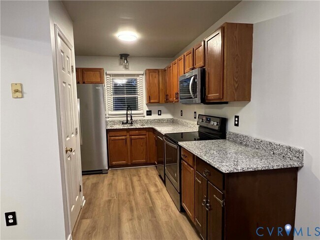 Building Photo - 1020 Telegraph Station Ln