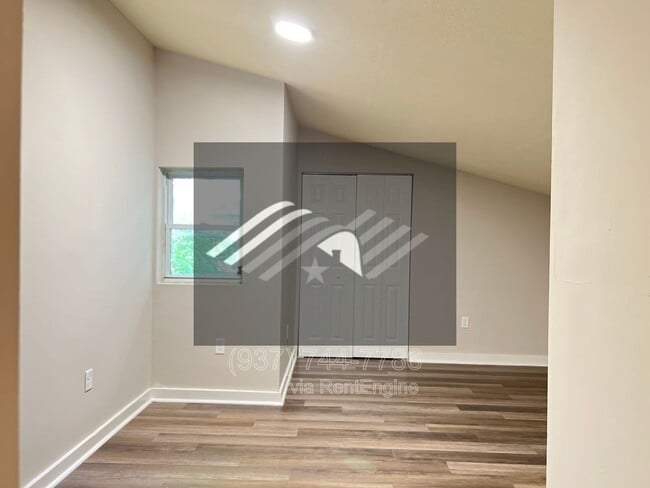 Building Photo - 1548 Lingo St