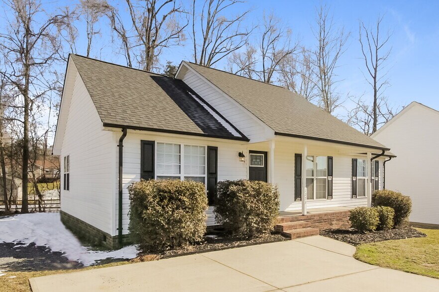 Building Photo - 1273 Pressley Downs Dr SE