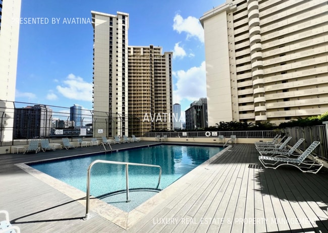 Building Photo - 469 Ena Rd