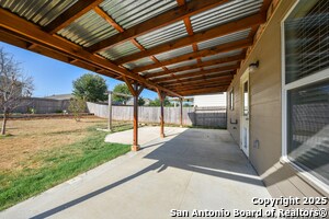 Building Photo - 428 Auburn Park