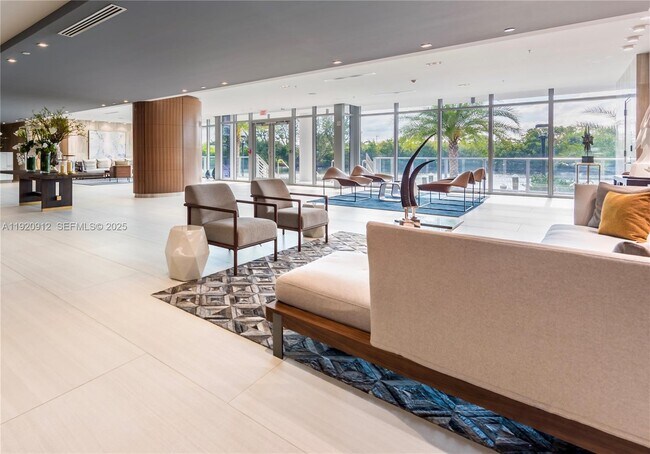 Building Photo - 1180 N Federal Hwy