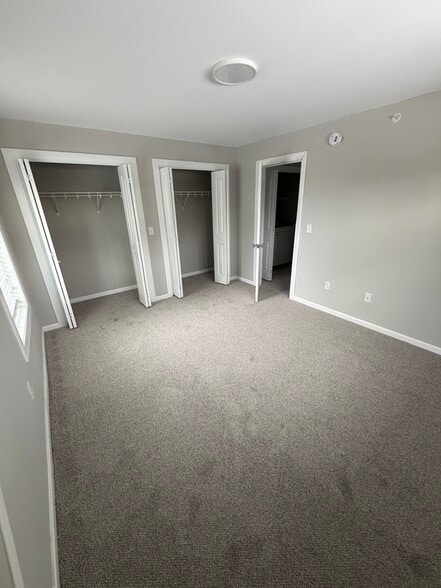 Building Photo - 27 Jefferson St