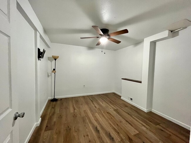 Building Photo - Renovated 4 bedroom home for rent