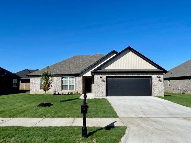 Building Photo - 1001 Parker Ln