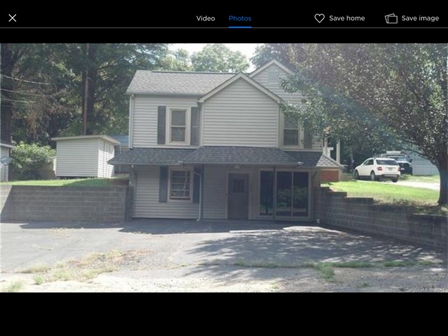 Primary Photo - 1006 W A St