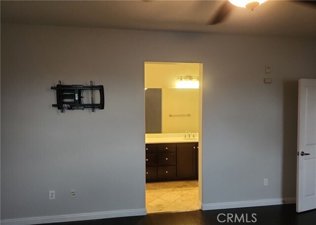 Building Photo - 12377 Hollyhock Dr