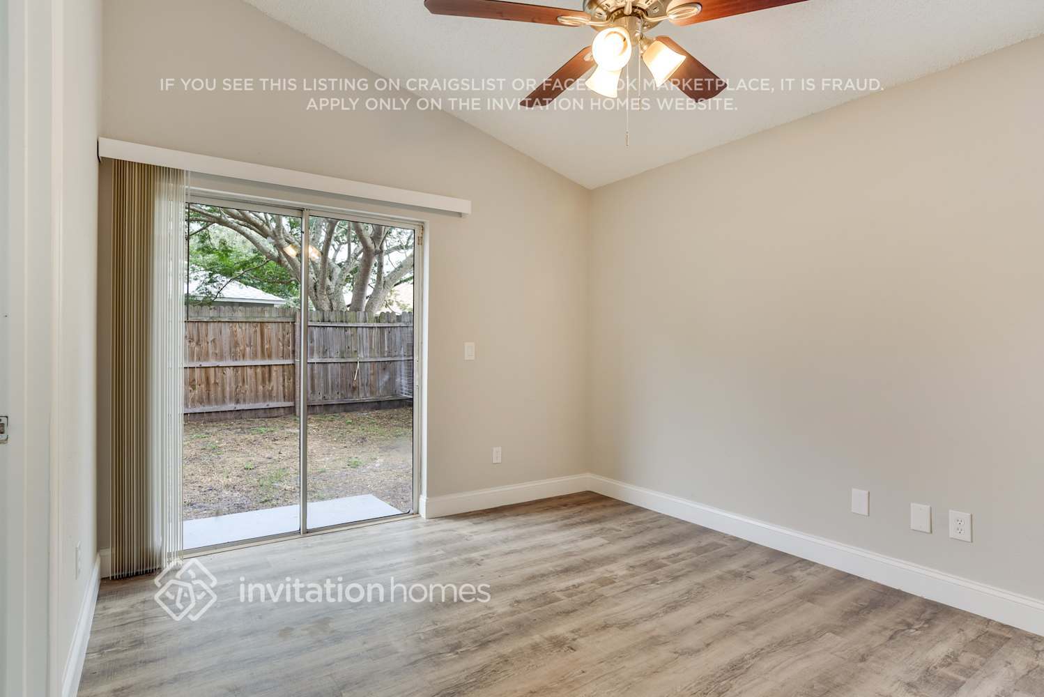 Building Photo - 1152 Golden Gate Ave