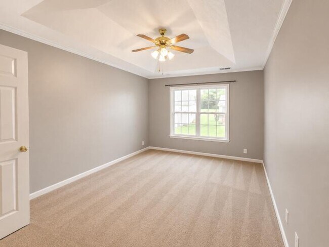 Building Photo - 1034 Persimmon Ct