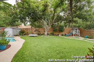Building Photo - 1147 Camellia Ln