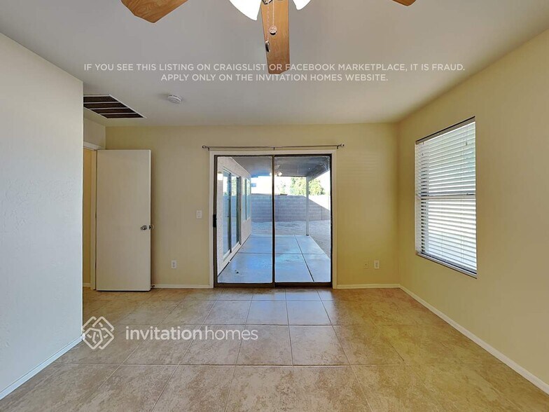 Building Photo - 34393 N Picket Post Dr