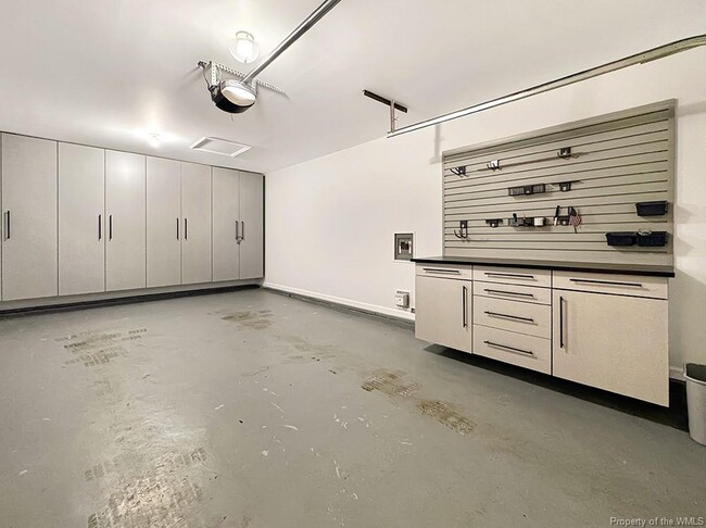 Building Photo - 609 Indian Springs Ct