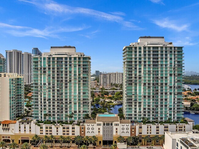 Building Photo - 300 Sunny Isles Blvd