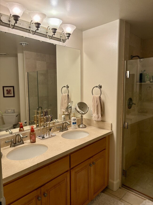 Building Photo - 1800 Alma Ave