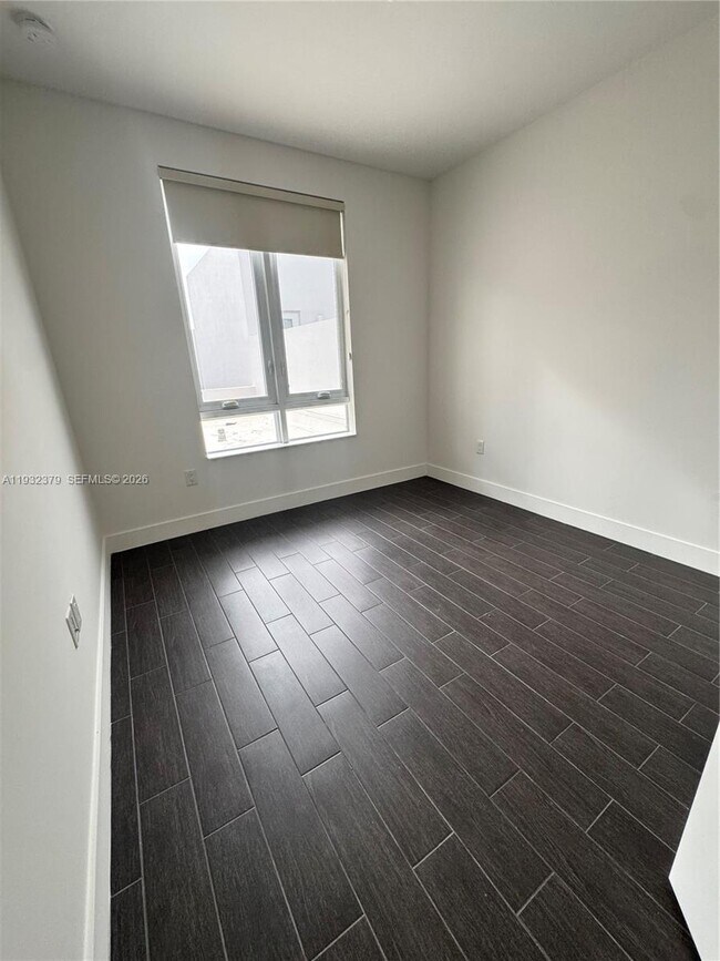 Building Photo - 10550 NW 65th Ln