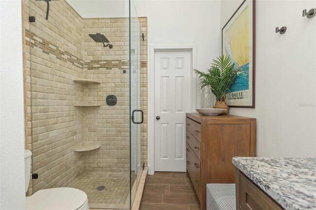 Building Photo - 375 Madeira Cir