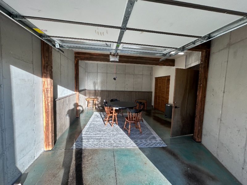 Building Photo - 751 Sun Pillar Loop