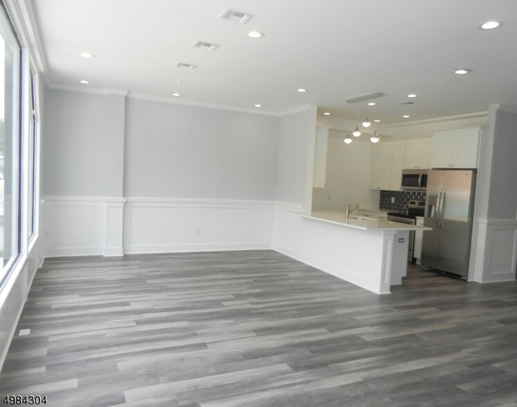 Unstaged View - 348 Millburn Ave