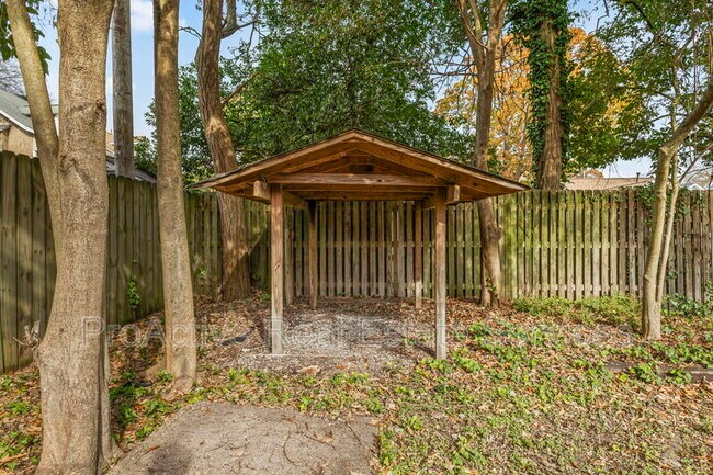 Building Photo - 442 New Jersey Ave