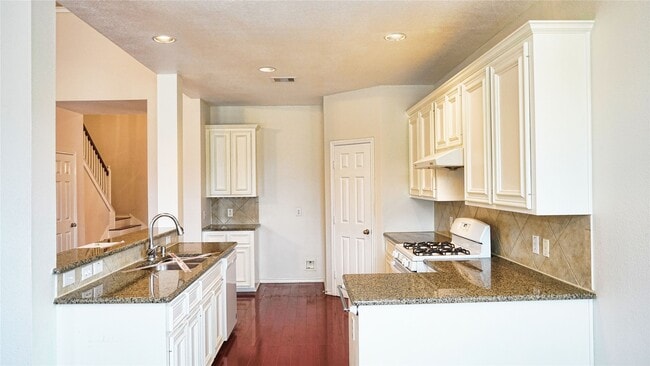 Building Photo - 22147 Canyonwood Park Ln