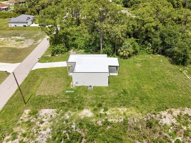 Building Photo - 3216 53rd St W
