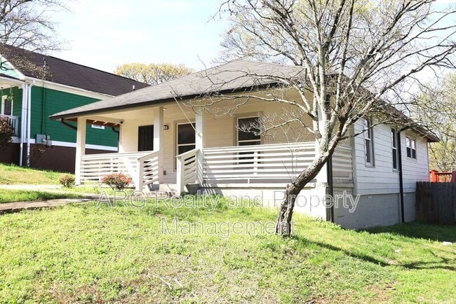 Building Photo - 1095 Ira St SW