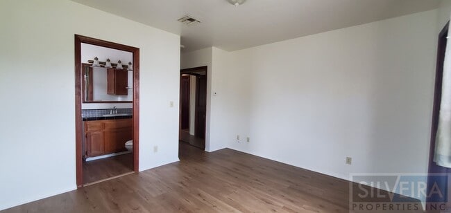 Building Photo - Cozy 2 bedroom 2 Bath home in Guadalupe