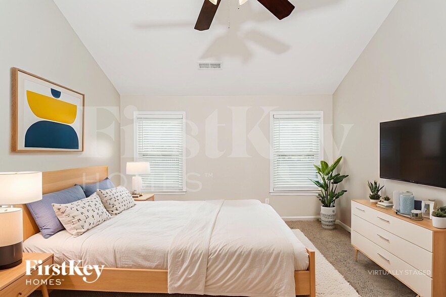 Building Photo - 531 Forest Lakes Dr