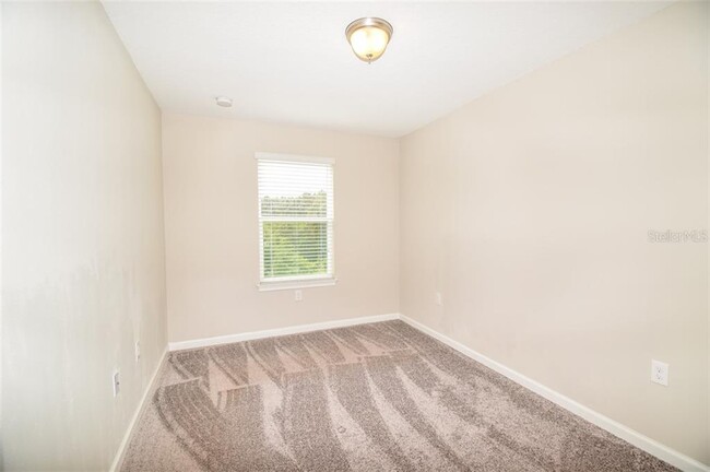 Building Photo - 12109 Trailhead Dr