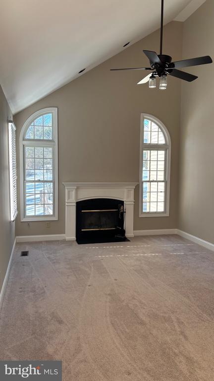 Building Photo - 15 Highgate Ln