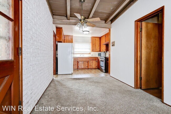 Building Photo - 3 br, 1.5 bath House - 1905 Curtis Ave