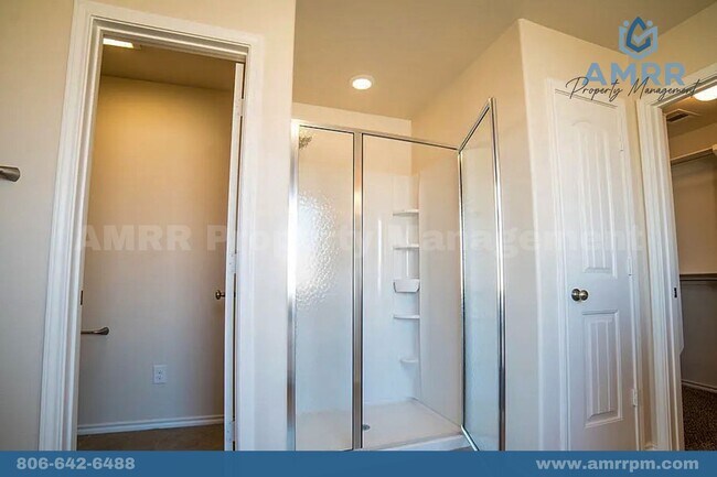 Building Photo - Rare 3 Bedroom In Greenland ISD!