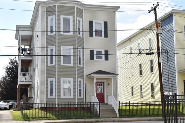 Building Photo - 93 Second St